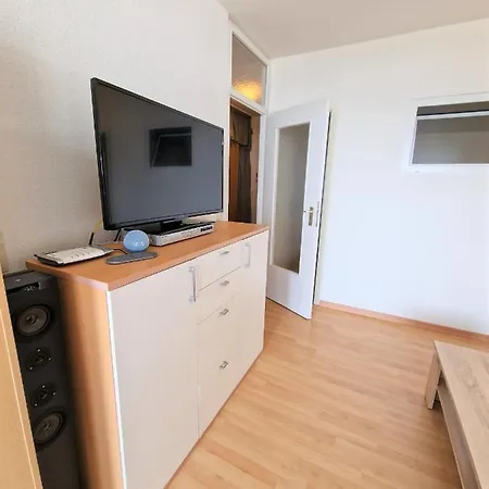 E06-001 アパート